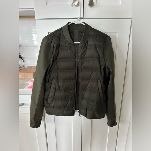 Lululemon - Non-stop Reversible Bomber Jacket - Picture 1 of 5